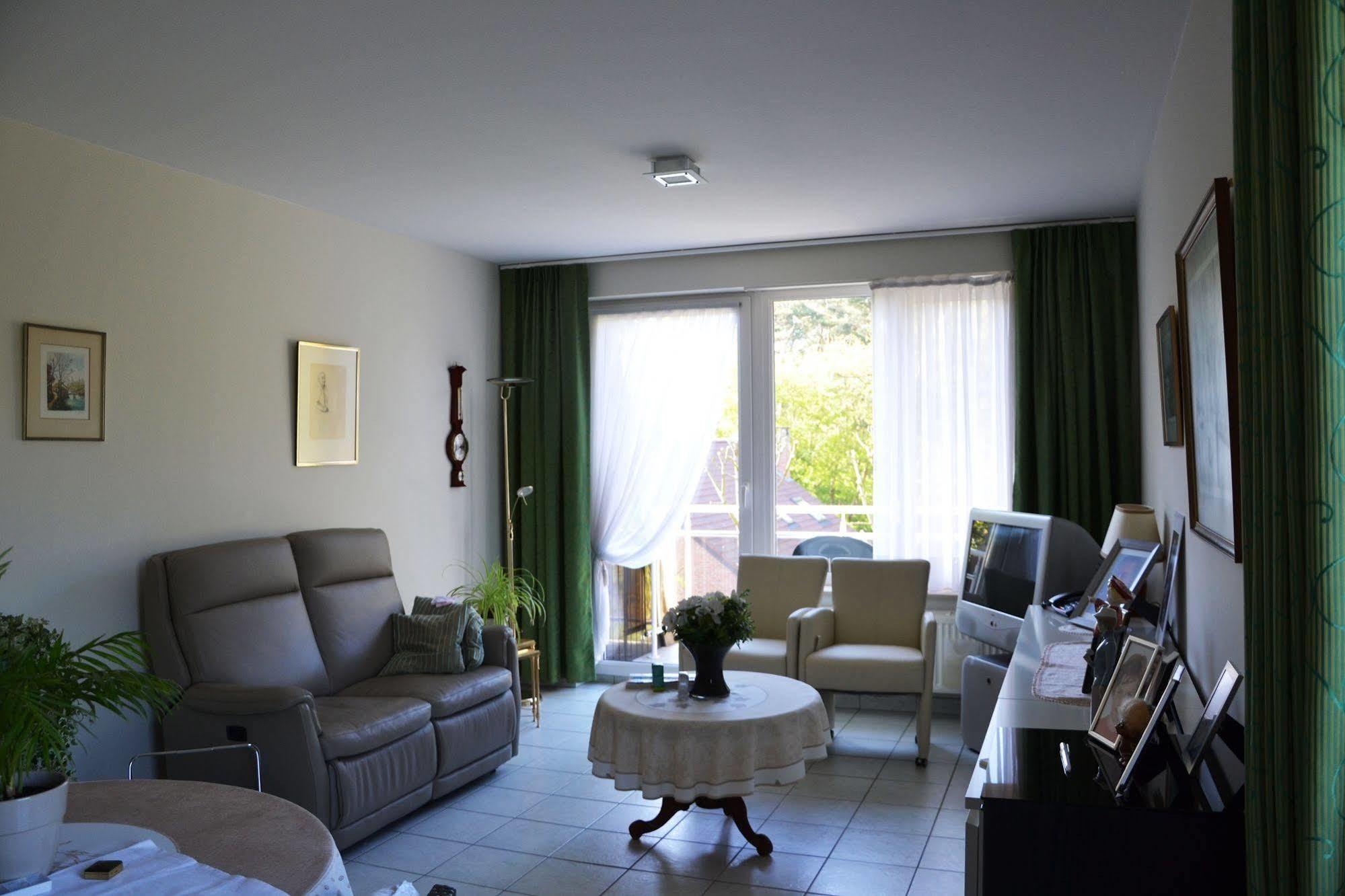 Lindehof Serviced Flats Zoersel Bagian luar foto