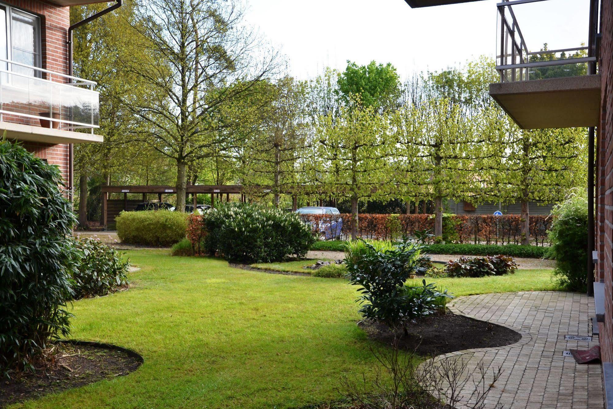 Lindehof Serviced Flats Zoersel Bagian luar foto
